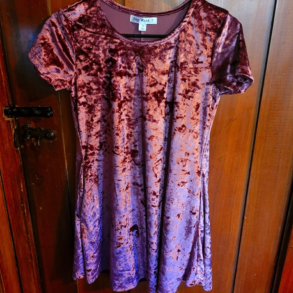 Velvet dress with pockets